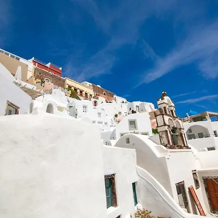 White Cave House * أويا